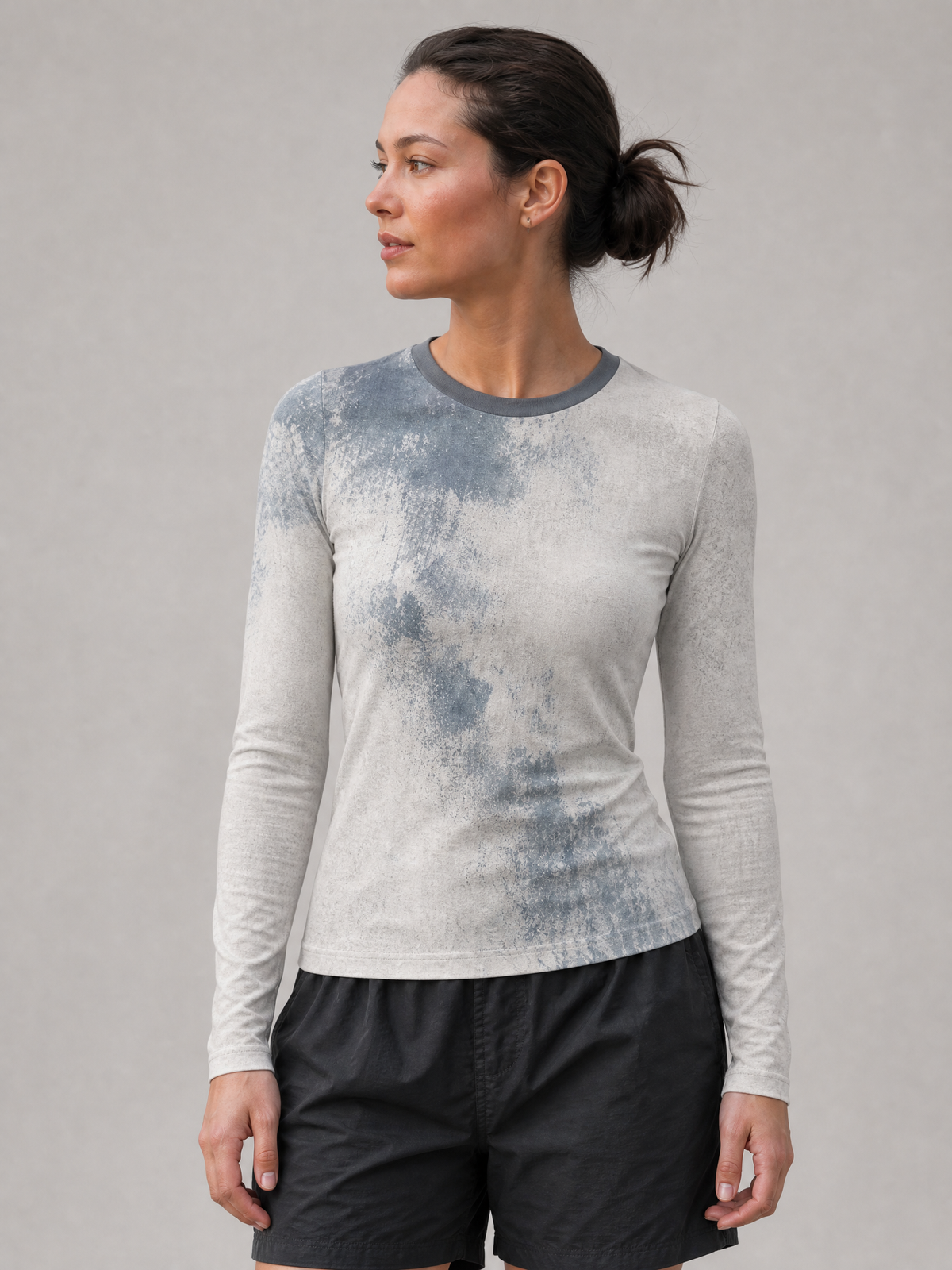 KROWN Damen Langarmshirt | Kreide Signal — Winter 2027