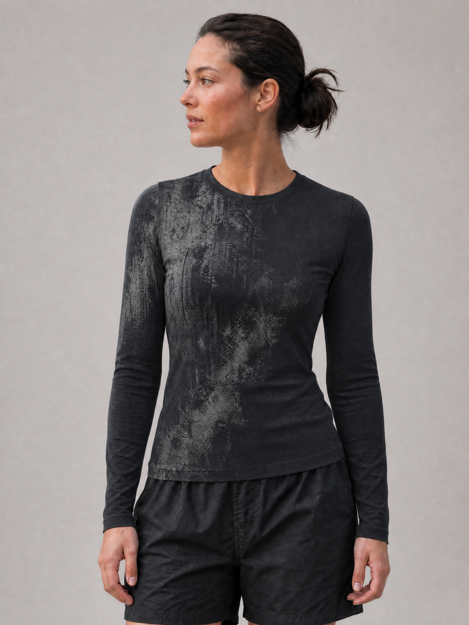 KROWN Damen Langarmshirt | Kohleschleier — Winter 2027